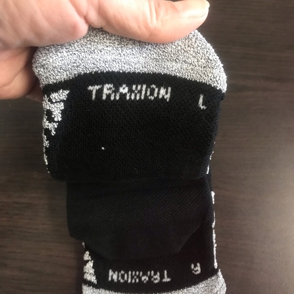 Adidas Alphaskin Traxion Maximum Cushioned High Quarter - Picture 9 of 14